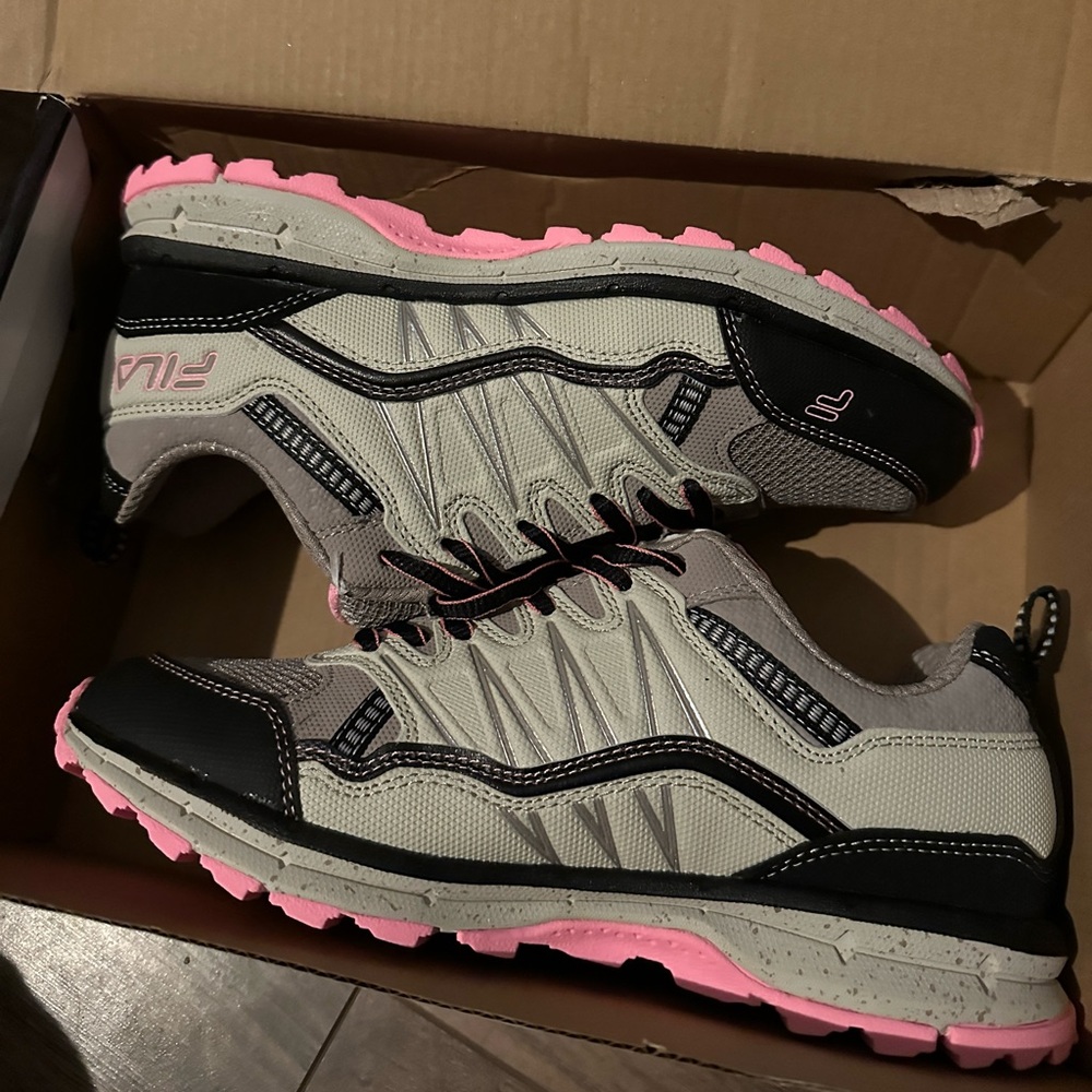New in box women's shoes